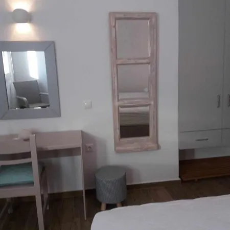 Отель Maria Elena - *