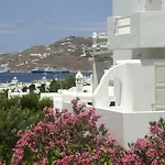Maria Elena - *