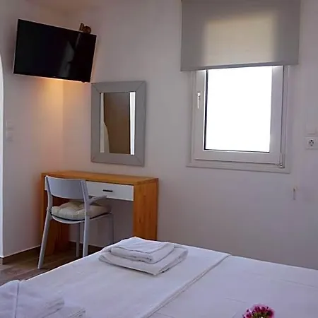 Maria Elena - Mykonos Town