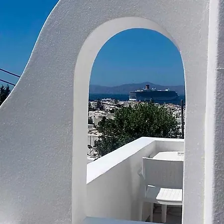 Maria Elena - * Mykonos Town