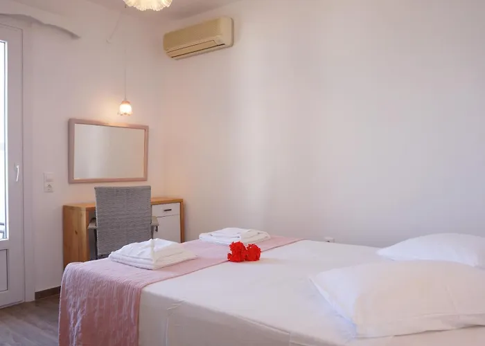 Hotel Maria Elena - *