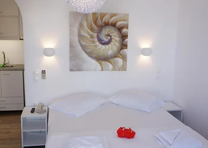 Maria Elena - Hotel *